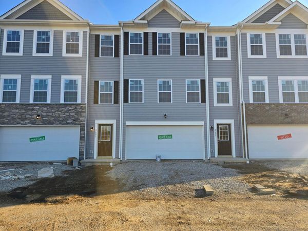 2681 Meigs Drive, Columbus, OH 43207