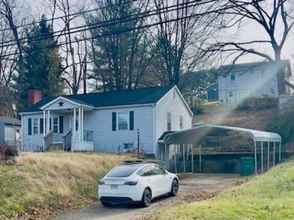 1312 E MAIN STREET, LURAY, VA 22835