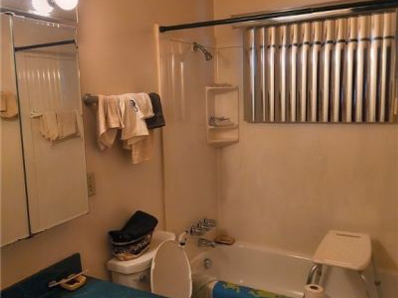 18743 Garden Boulevard, Cleveland, OH 44128 Photo 17