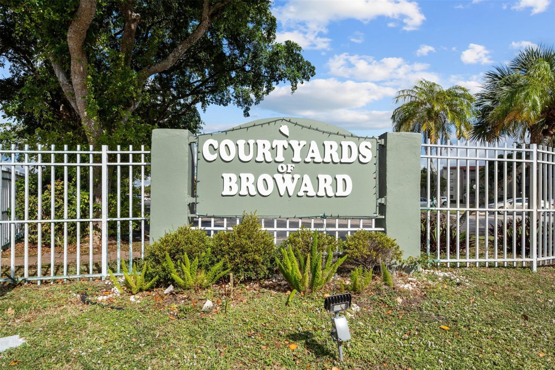 1830 N Lauderdale Avenue, Unit 4207, North Lauderdale, FL 33068 Photo