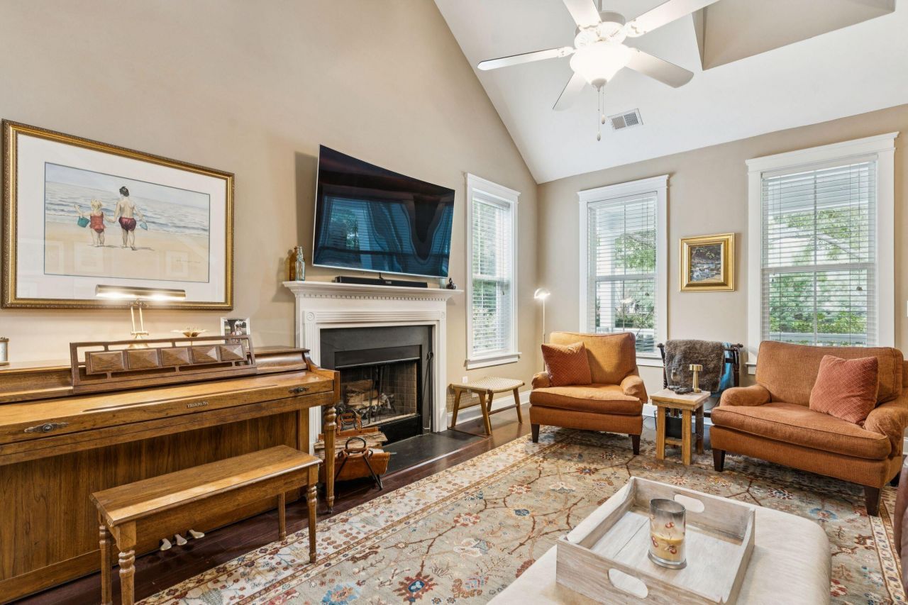 1635 Bee Balm Road Photo 10