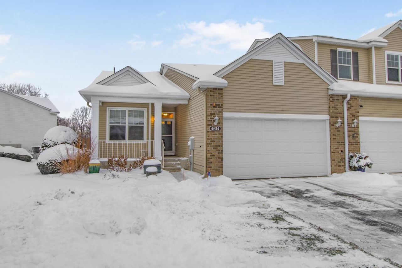 4614 Bloomberg Lane, Inver Grove Heights, MN 55076 Main Photo