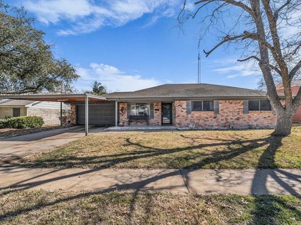 5806 Stratford Drive, Waco, TX 76710