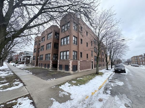5010 W 18th Street, Unit 3, Cicero, IL 60804