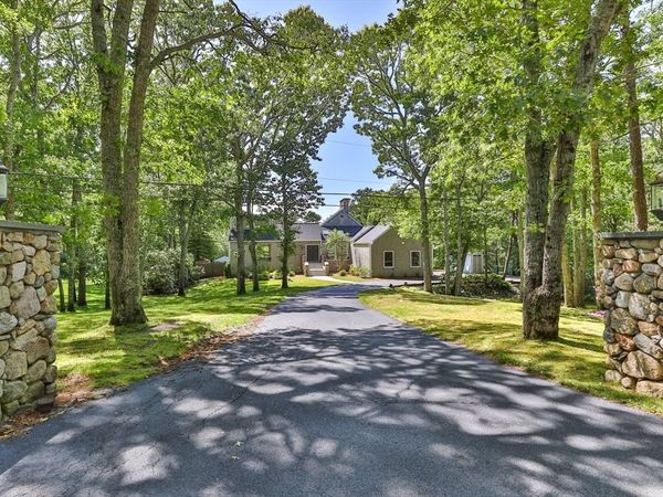 65 Starboard Ln, Barnstable, MA 02655