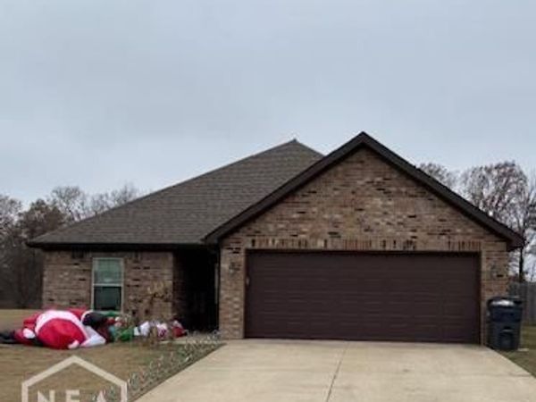 3835 Turfway Drive, Jonesboro, AR 72404