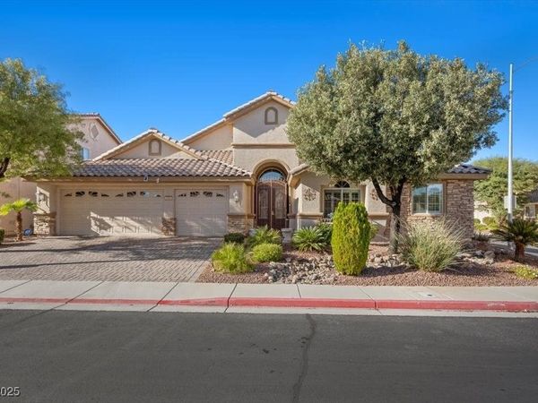 3704 White Lion Lane, North Las Vegas, NV 89084