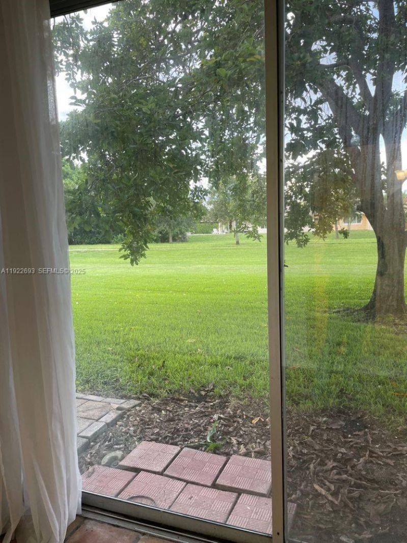 3141 N Palm Aire Dr, Unit 3141, Pompano Beach, FL 33069 Photo
