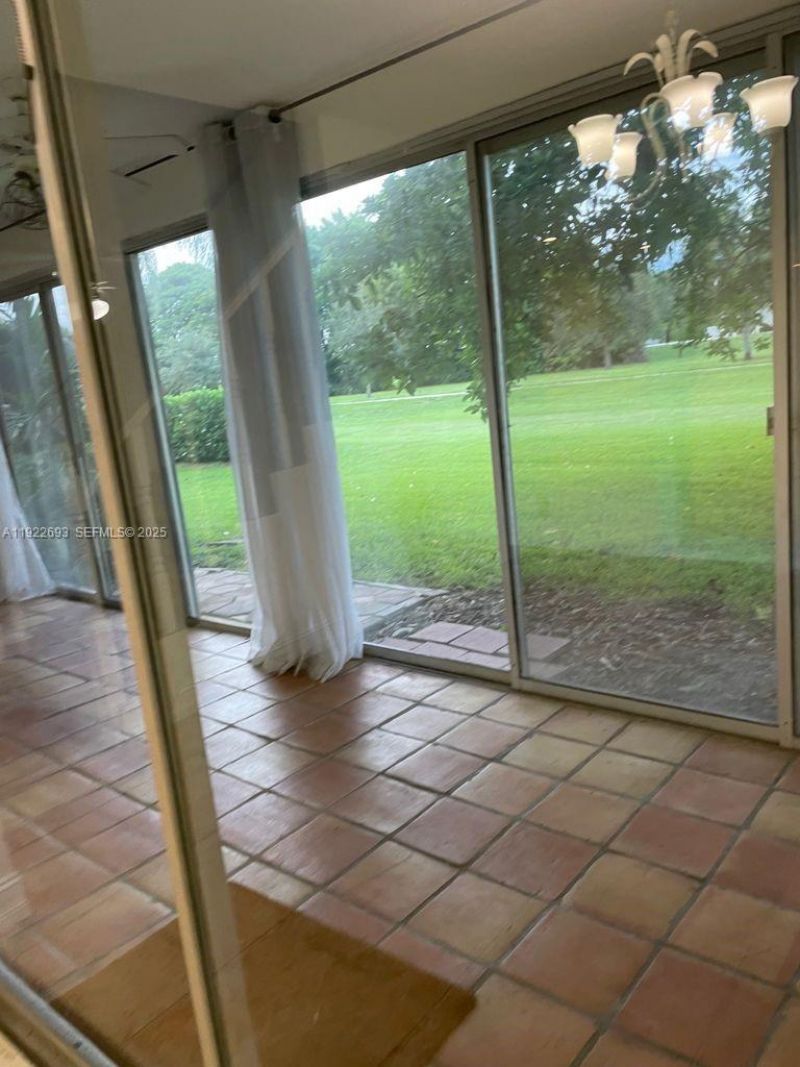 3141 N Palm Aire Dr, Unit 3141, Pompano Beach, FL 33069 Photo