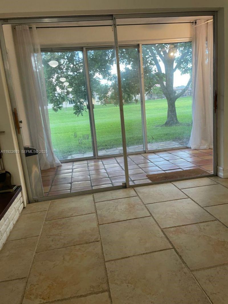 3141 N Palm Aire Dr, Unit 3141, Pompano Beach, FL 33069 Photo