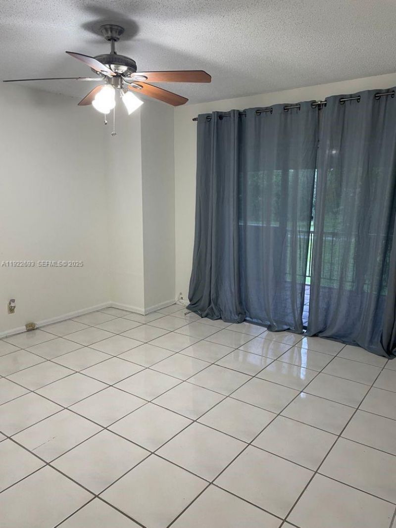 3141 N Palm Aire Dr, Unit 3141, Pompano Beach, FL 33069 Photo