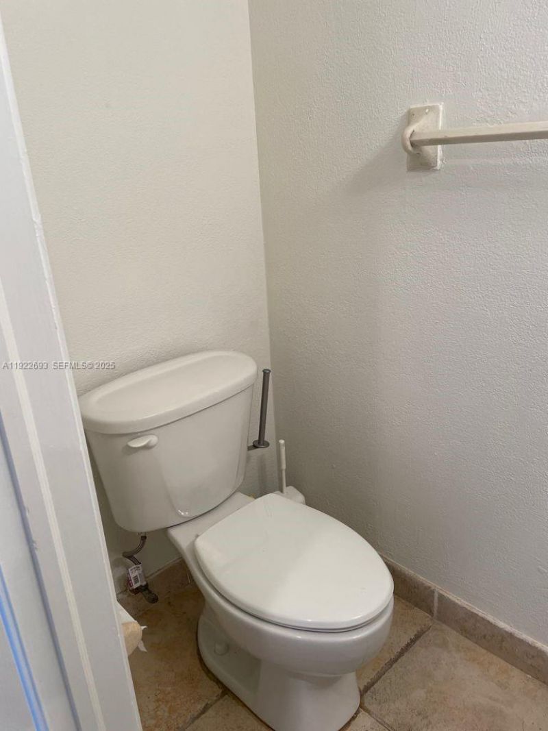 3141 N Palm Aire Dr, Unit 3141, Pompano Beach, FL 33069 Photo