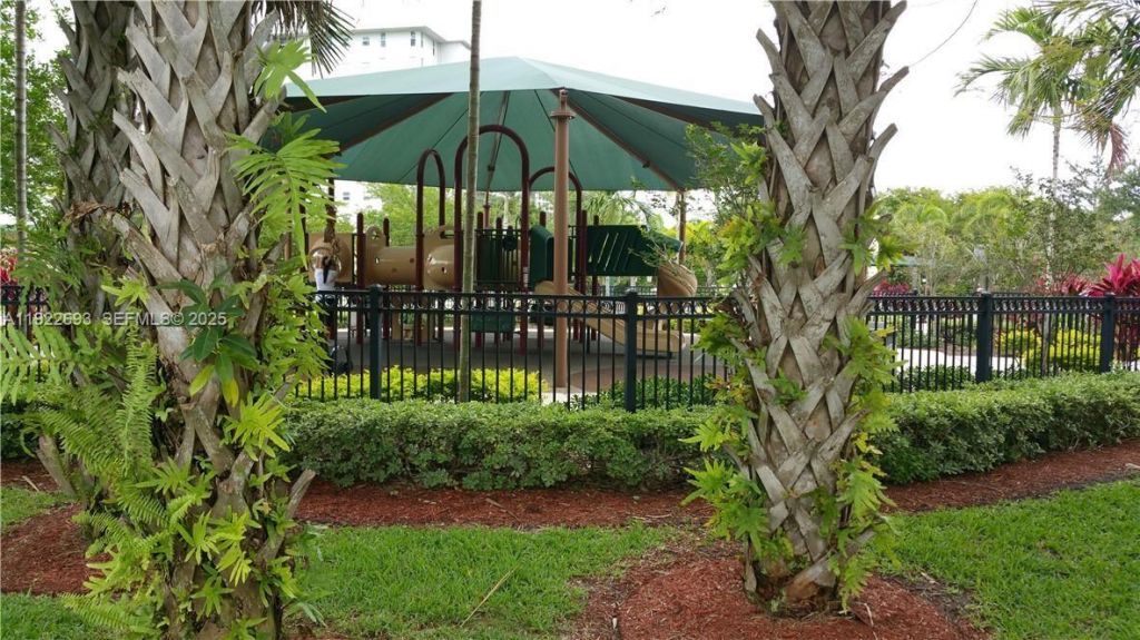 3141 N Palm Aire Dr, Unit 3141, Pompano Beach, FL 33069 Photo