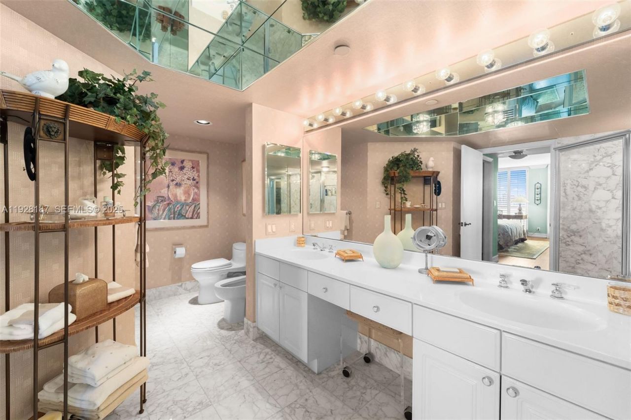 3600 Yacht Club Dr, Unit 1704, Aventura, FL 33180 Photo