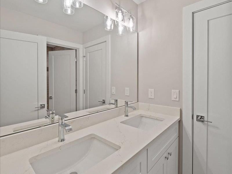 3121 Hackberry Street, Cincinnati, OH 45207 Photo 27