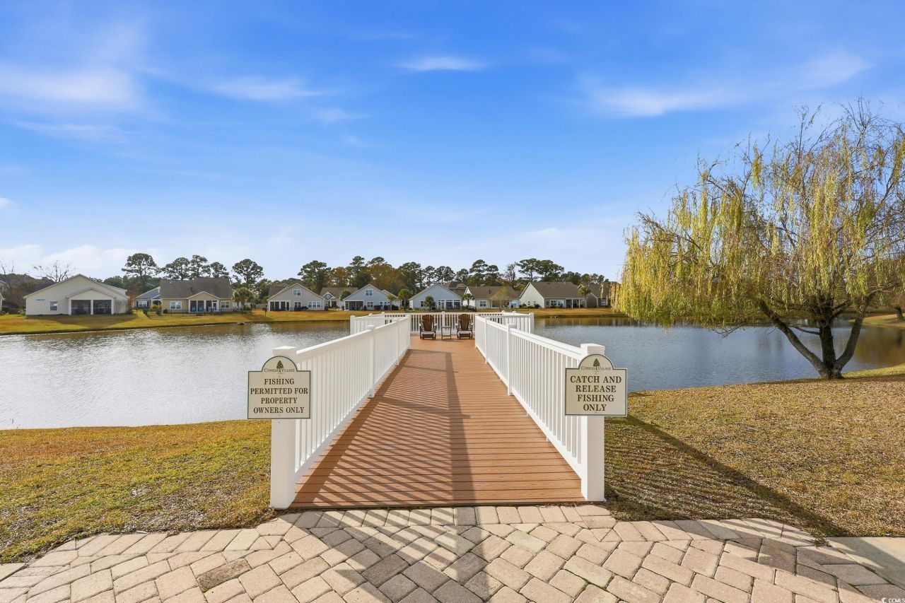 276 Sundew Loop Photo 38