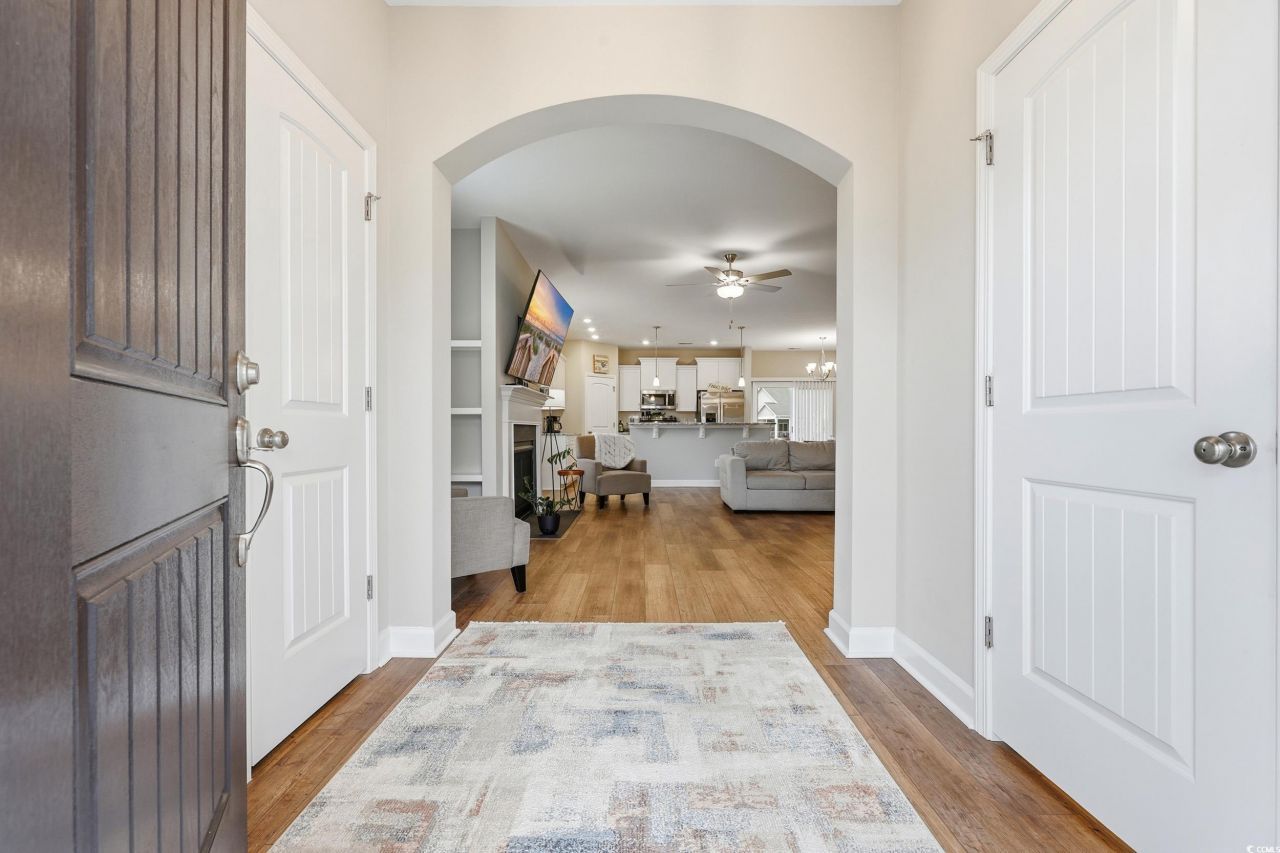 276 Sundew Loop Photo 4