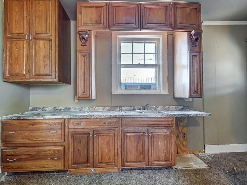 405 E Spring Street, Saint Marys, OH 45885 Photo 19