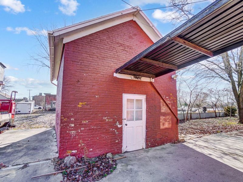 405 E Spring Street, Saint Marys, OH 45885 Photo 58