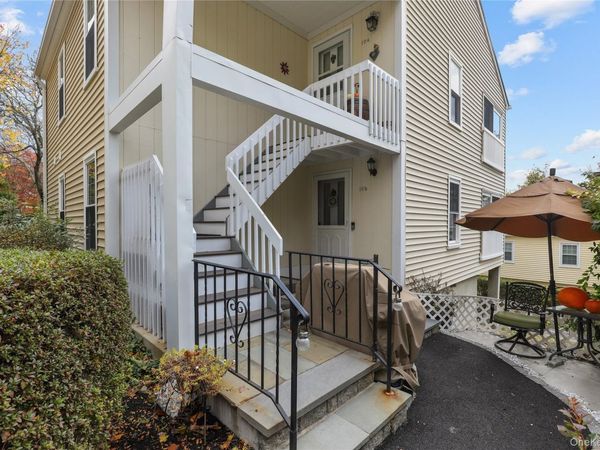 103 Carrollwood Drive, Tarrytown, NY 10591