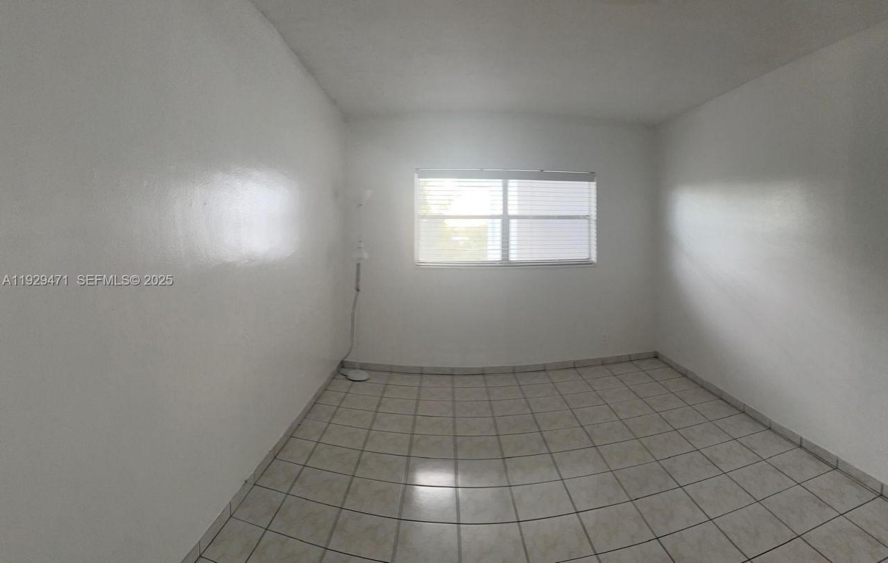 2420 Johnson St, Unit 303, Hollywood, FL 33020 Photo