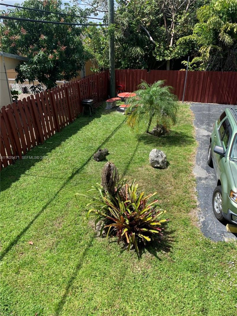 2420 Johnson St, Unit 303, Hollywood, FL 33020 Photo