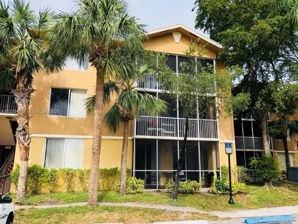 4035 W Mcnab Rd, Unit F208, Pompano Beach, FL 33069