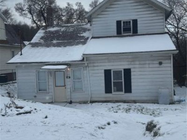 147 Main St, Petrolia, PA 16050