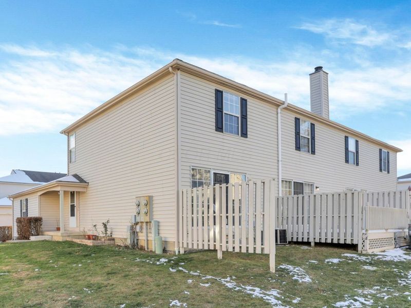 2540 Dahlia Way, Unit 26D, Columbus, OH 43235 Photo 2