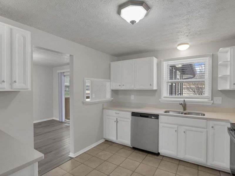 60 Jonquil Drive SW, Etna, OH 43062 Photo 16