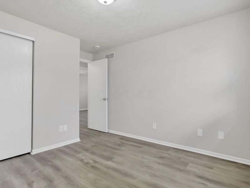 60 Jonquil Drive SW, Etna, OH 43062 Photo 22