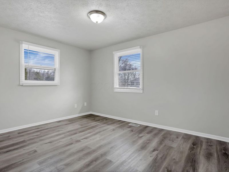 60 Jonquil Drive SW, Etna, OH 43062 Photo 28