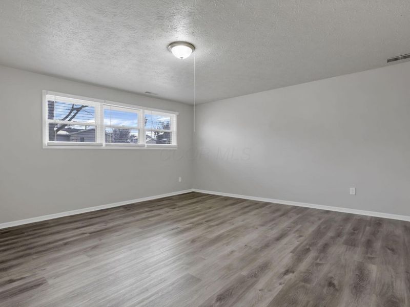 60 Jonquil Drive SW, Etna, OH 43062 Photo 30