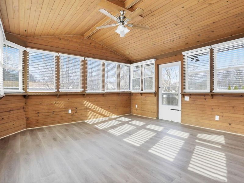 60 Jonquil Drive SW, Etna, OH 43062 Photo 4