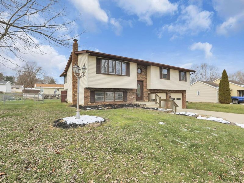 60 Jonquil Drive SW, Etna, OH 43062 Photo 6