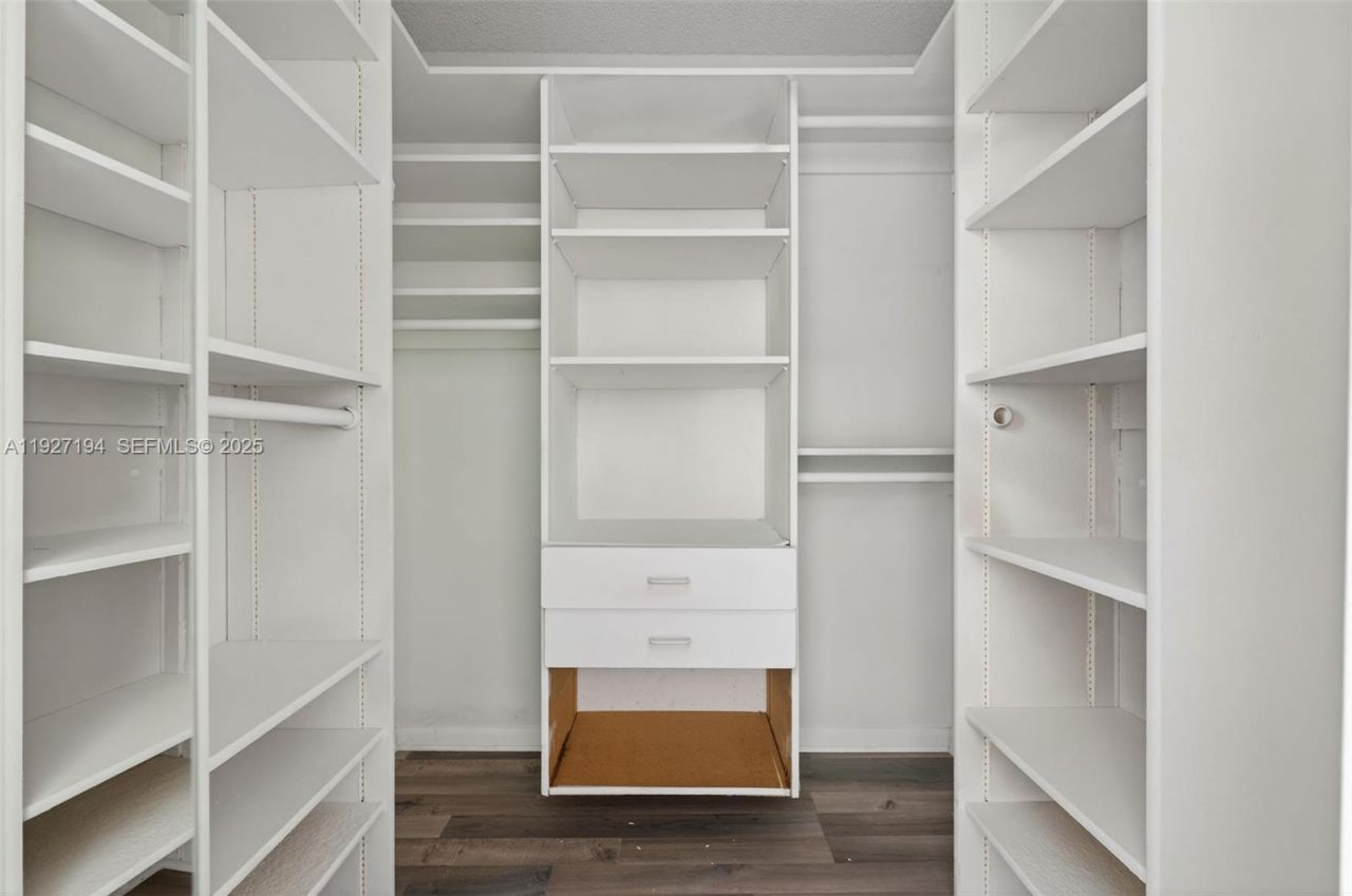 3100 Riverside Dr, Unit 305, Coral Springs, FL 33065 Photo