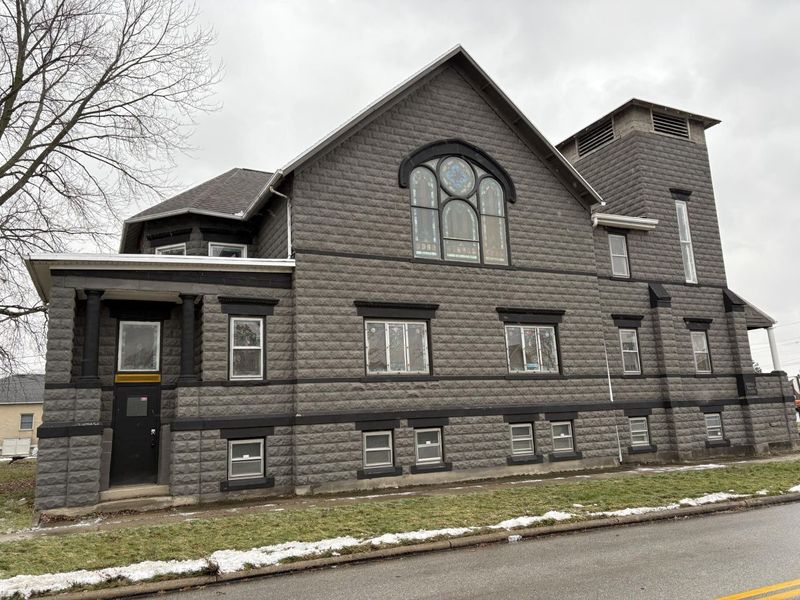 500 E High Street, Saint Marys, OH 45885 Photo 4