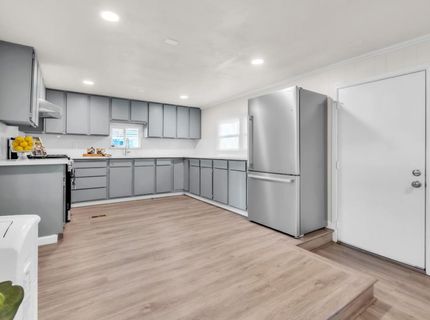 10035 Mills Station Rd #16, Sacramento, CA 95827 Photo