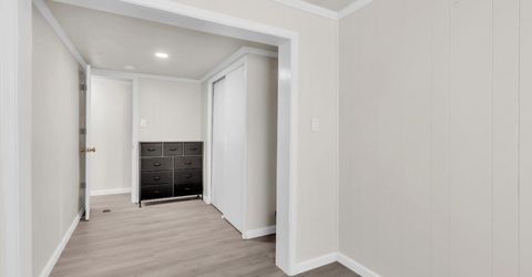 10035 Mills Station Rd #16, Sacramento, CA 95827 Photo