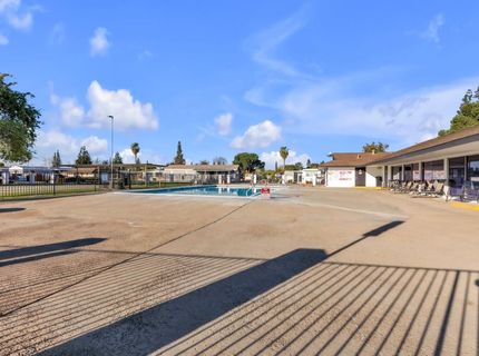 10035 Mills Station Rd #16, Sacramento, CA 95827 Photo