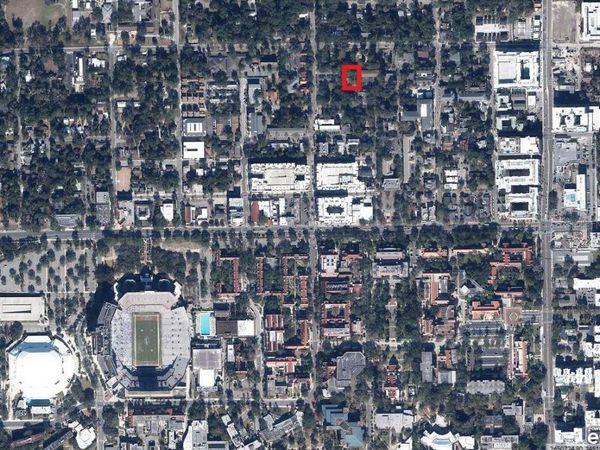 1618 NW 4TH AVENUE, GAINESVILLE, FL 32603