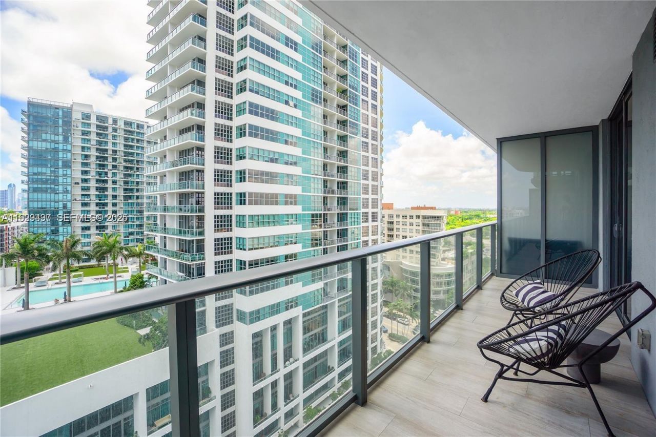 121 NE 34th St, Unit 1203, Miami, FL 33137 Photo