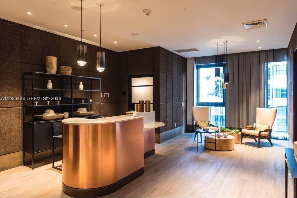 121 NE 34th St, Unit 1203, Miami, FL 33137 Photo