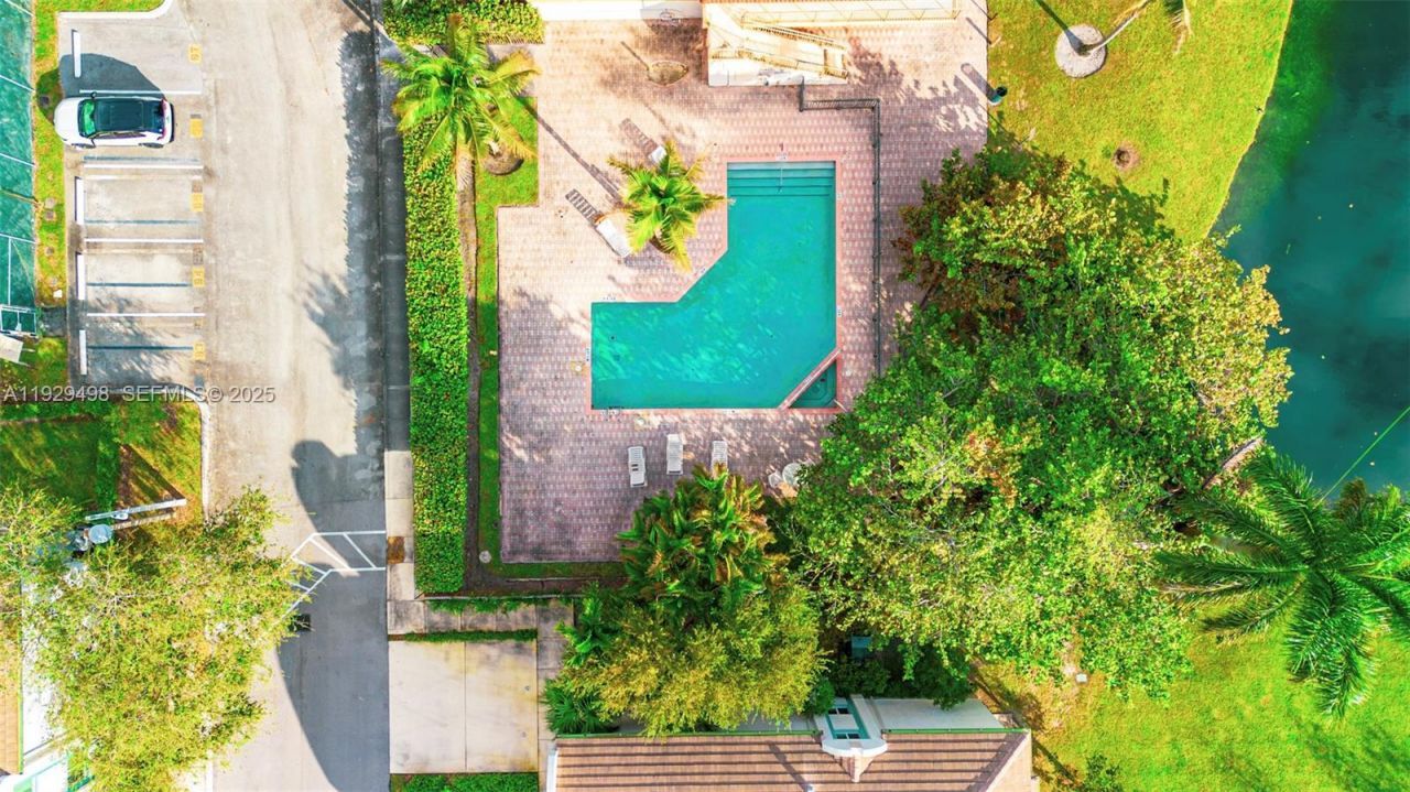 4705 SW 62nd Ave, Unit 104, Davie, FL 33314 Photo