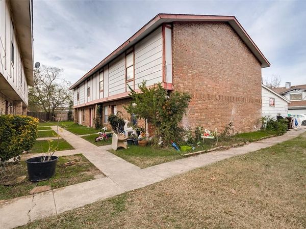 3073-3079 Olympia Drive, Denton, TX 76209