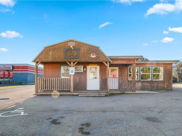 109 NW MAIN Street, Bunkie, LA 71322