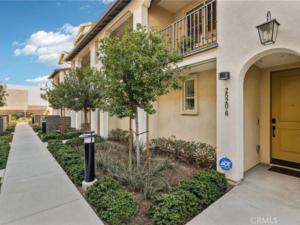 2520 Valentina, Unit 6, Commerce, CA 90040