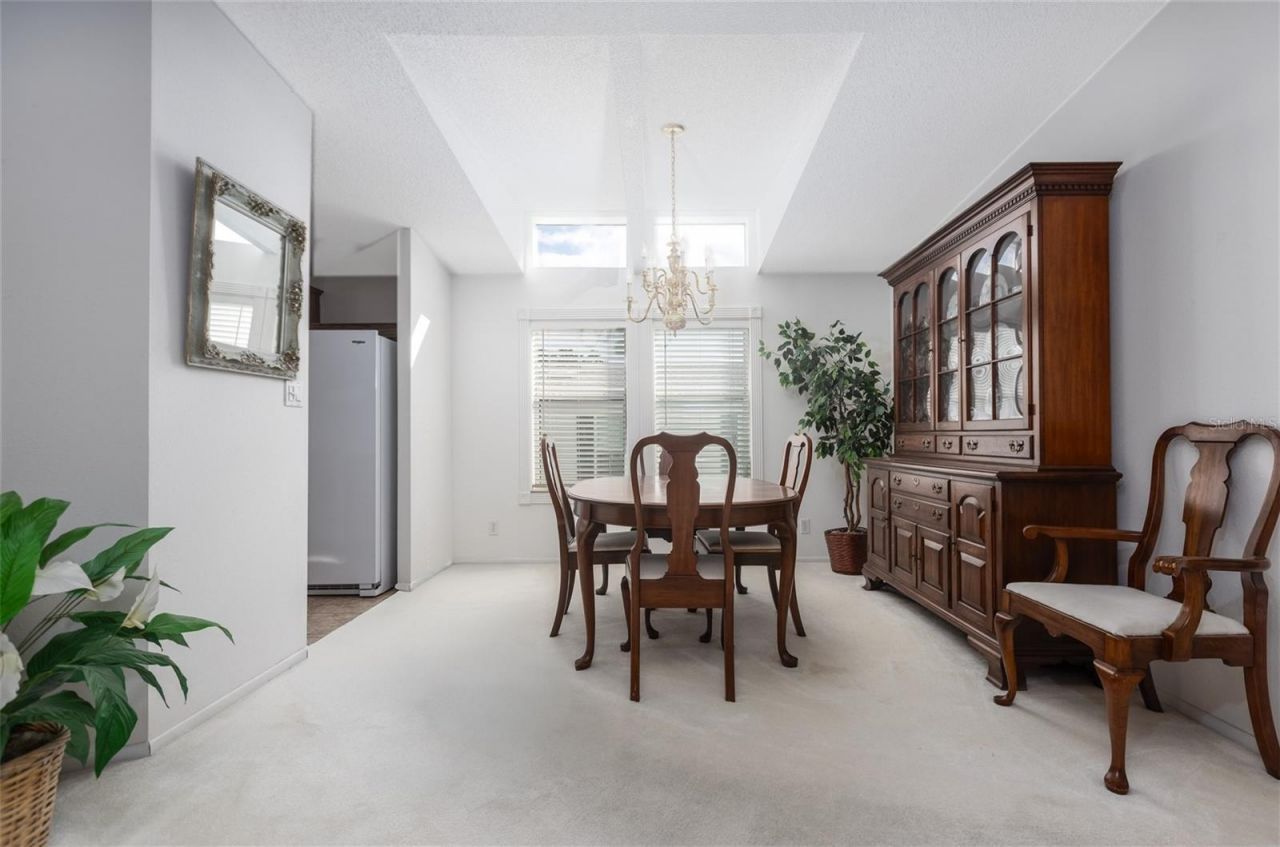 606 Mooring Lane, Edgewater, FL 32141 Photo