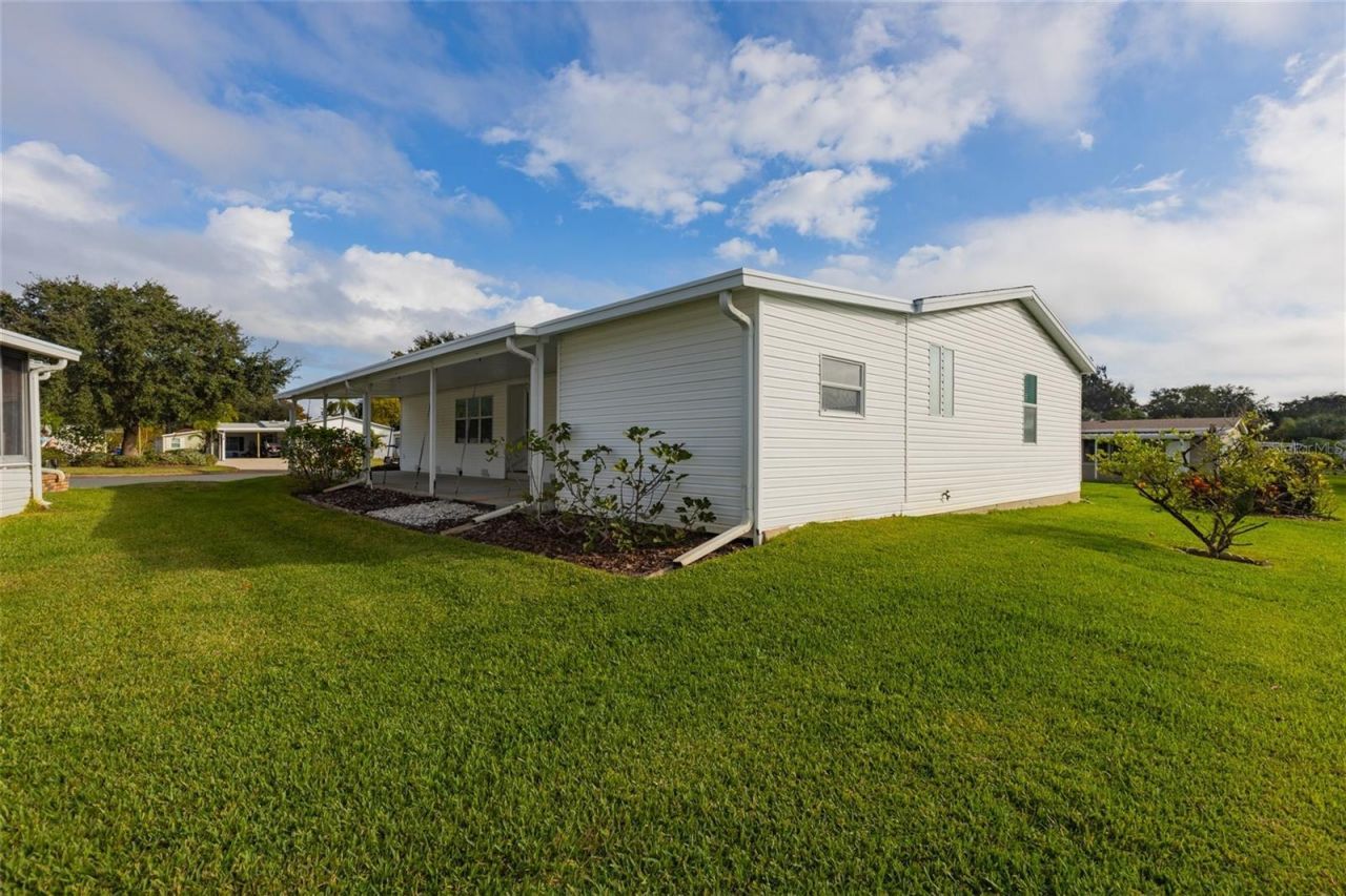 606 Mooring Lane, Edgewater, FL 32141 Photo