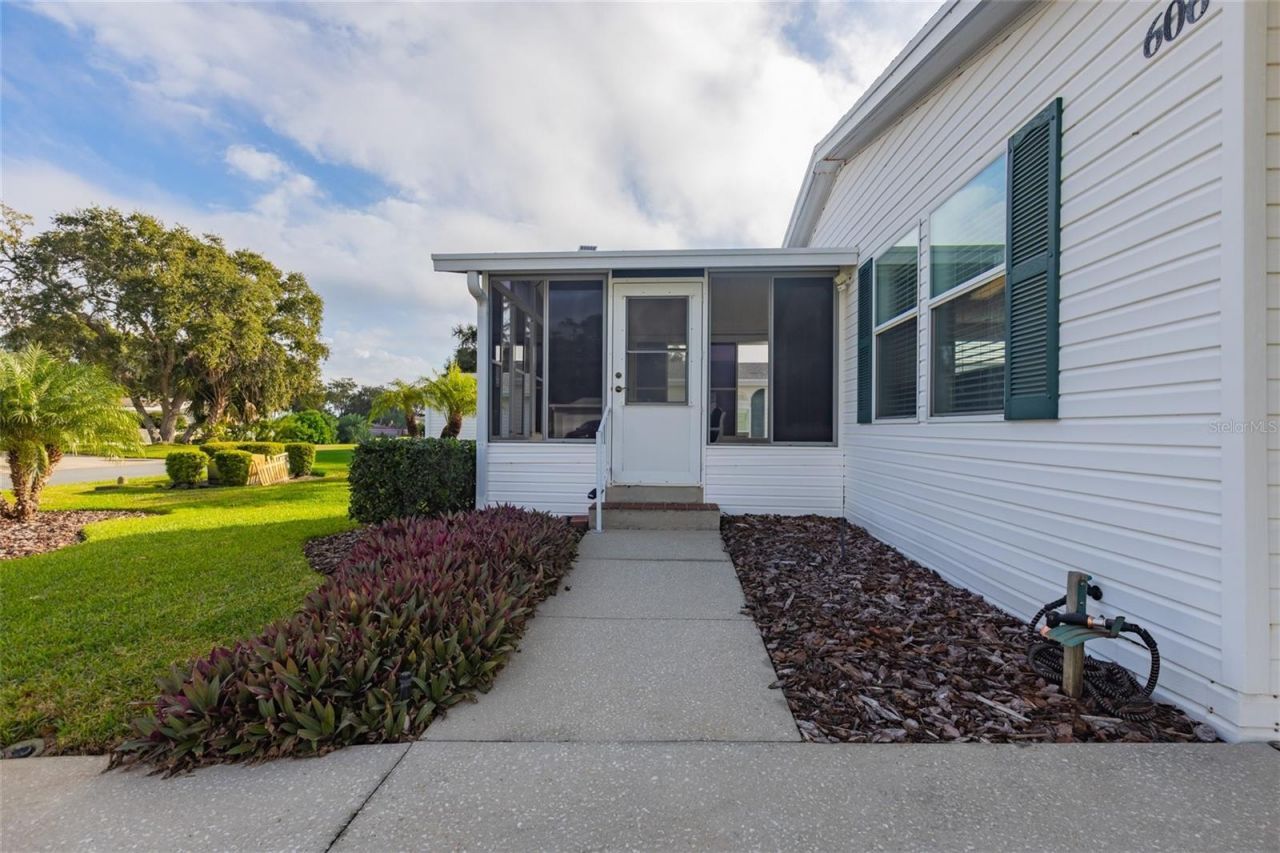 606 Mooring Lane, Edgewater, FL 32141 Photo